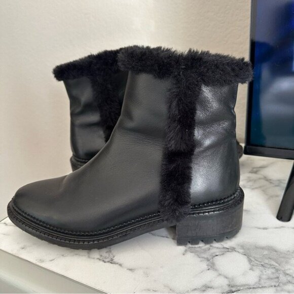 Aquatalia Onita Calf Weatherproof Black Fur-Lined Ankle Boots Size 7.5 - Picture 2 of 13